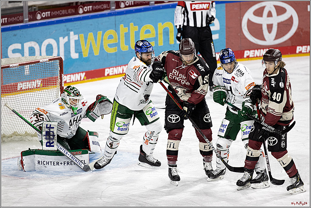 PENNY DEL;  Koelner Haie - Augsburger Panther; Koeln, 05.04.2021